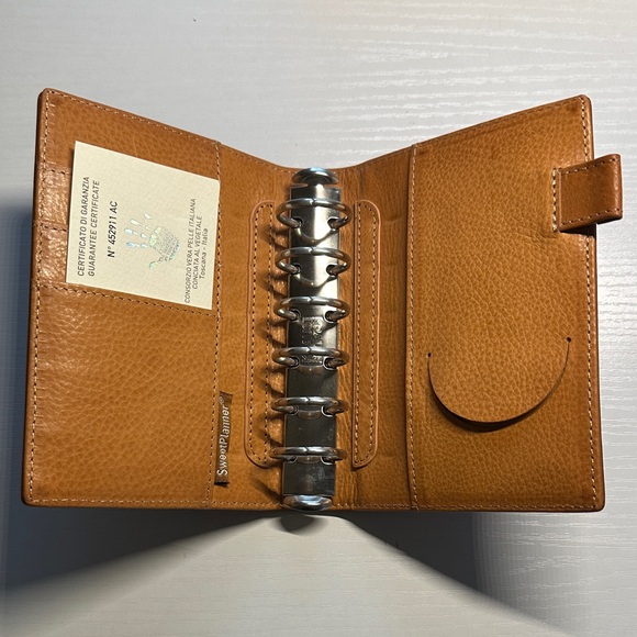 Two tone Veg Tan Happy Planner - Picture 3 of 9